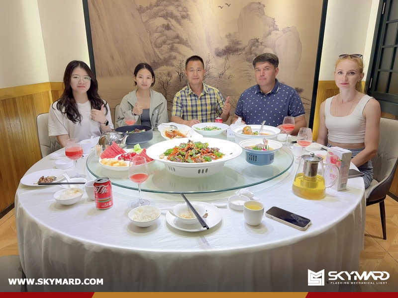 Russia Customers Visited XCMG Factory