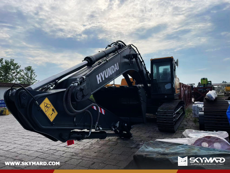 Algeria - 1 Unit HYUNDAI HX340HD Excavator