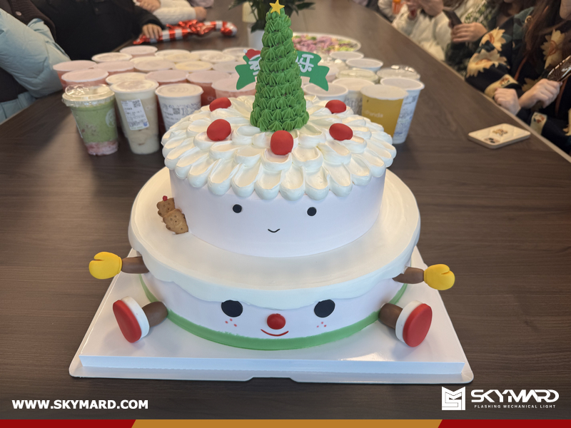 SKYMARD Celebrates a Warm and Joyful Christmas with Employees