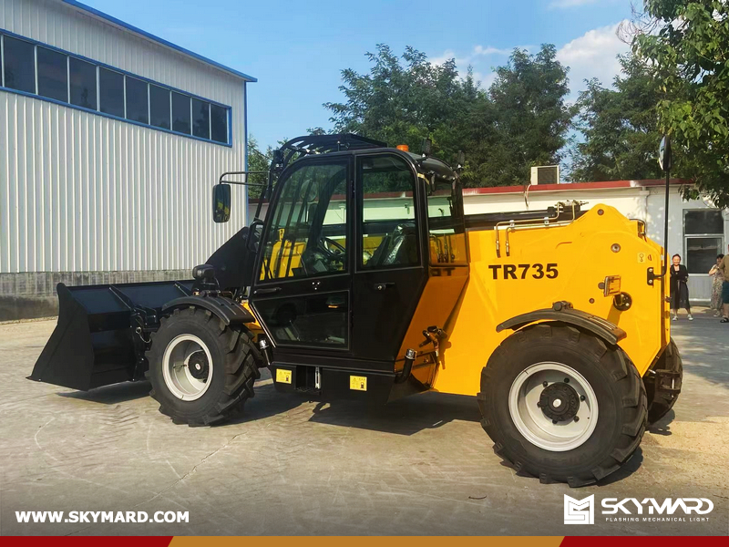 Poland - 1 Unit SINOMADA TR735 Telehander