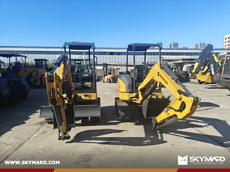 Ecuador - 2 Units XCMG XE27U Excavators